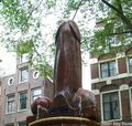 1phallus.jpg